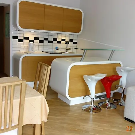 Old Town River View With Balcony Apartmán