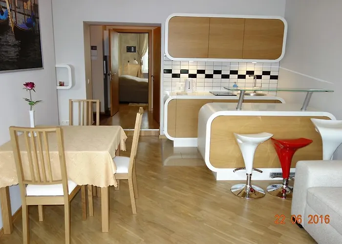 Old Town River View With Balcony 리가