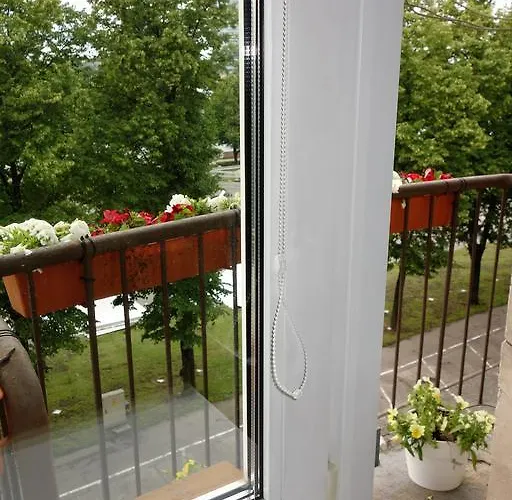 Old Town River View With Balcony 아파트