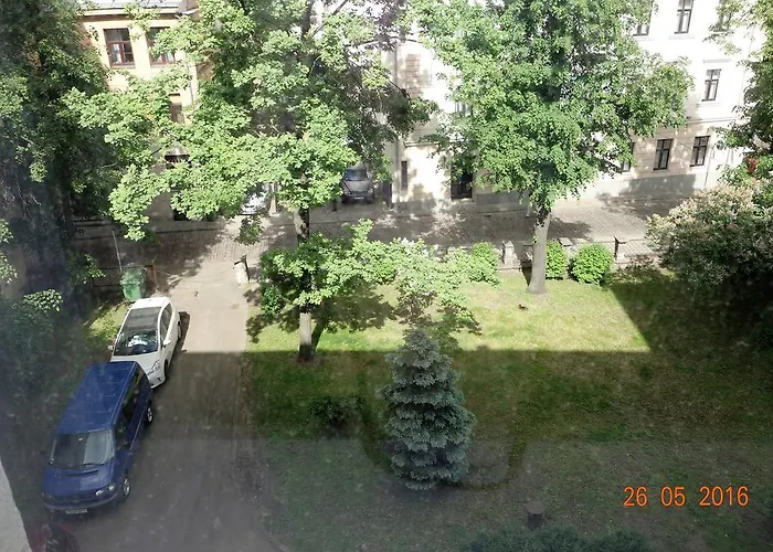 Old Town River View With Balcony