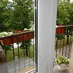 Old Town River View With Balcony Апартаменти