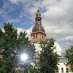 Old Town River View With Balcony Апартаменти *